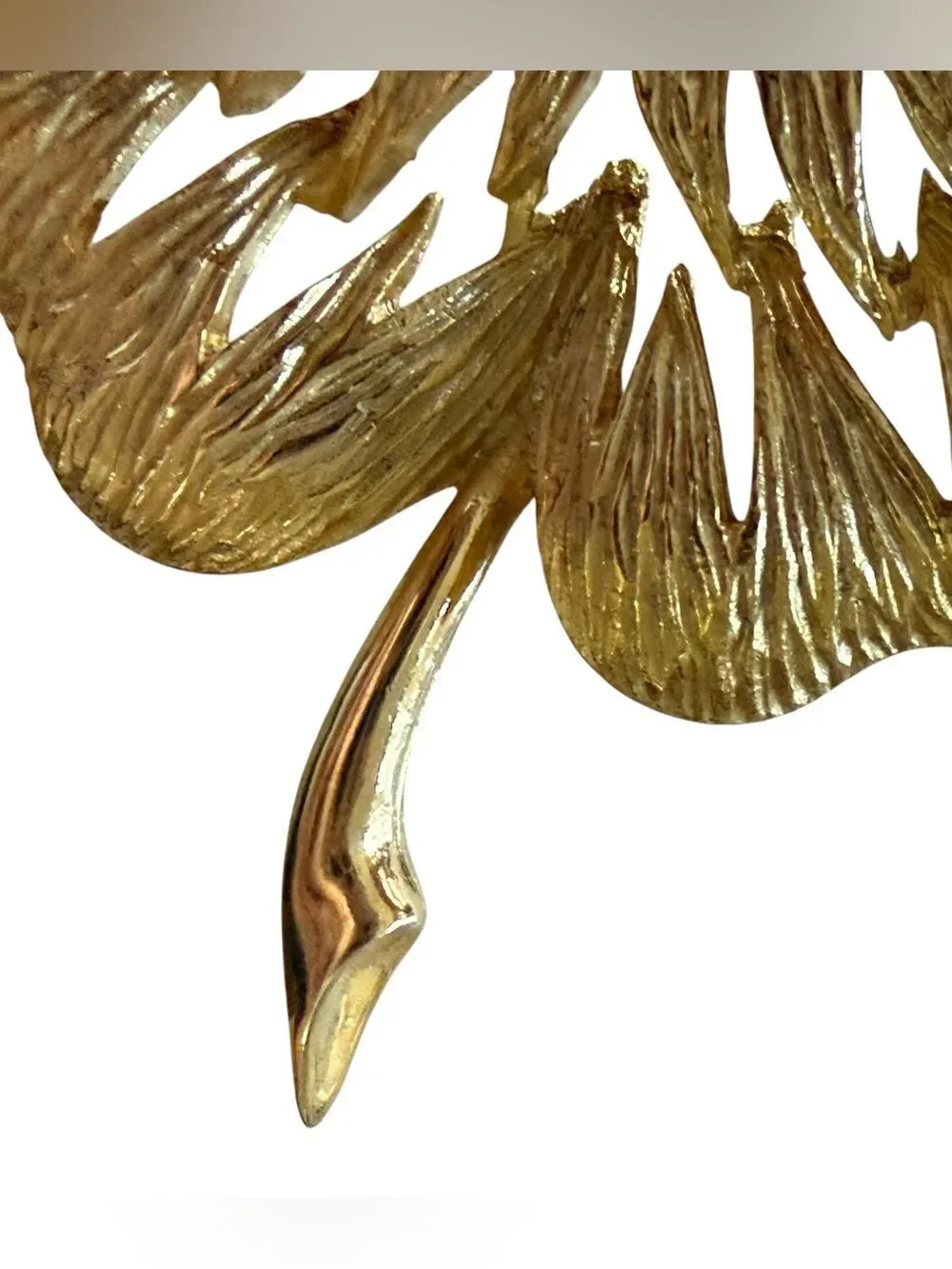Vintage 1960’s Gold Tone Chunky Brooch Pin